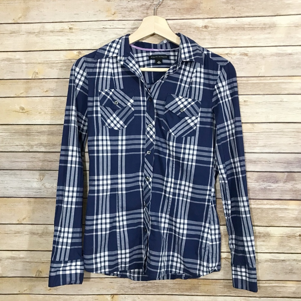 Banana Republic Blue Plaid Long Sleeve XS